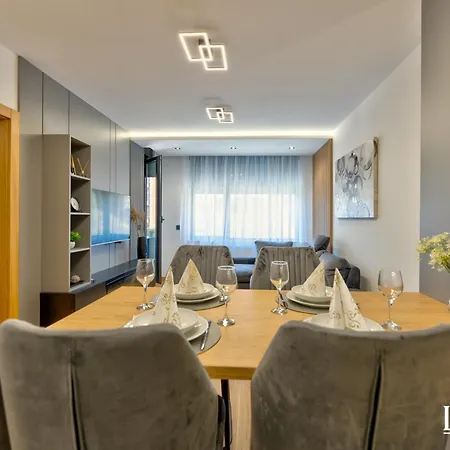 アパート Lola Lux