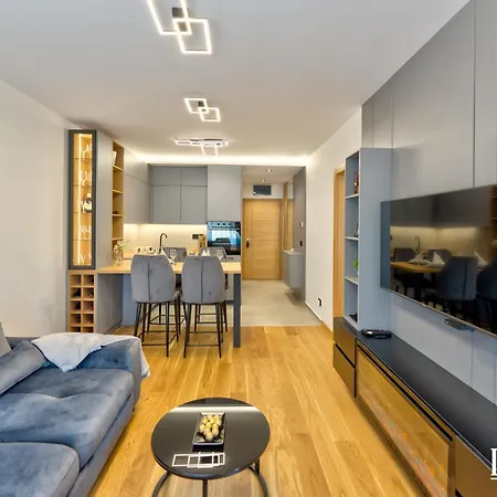 アパート Lola Lux ズラティボール